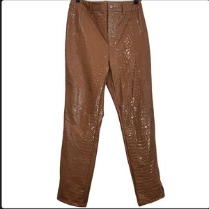 🔵 SHEIN Glossy Tan Faux Leather Croc-Embossed Pants Size Medium 6
